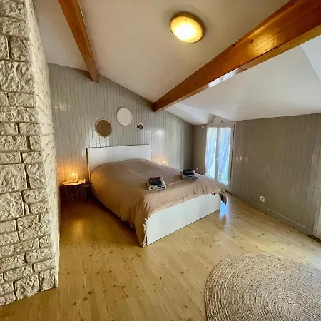 Maison De A Avec Parking Prive *
